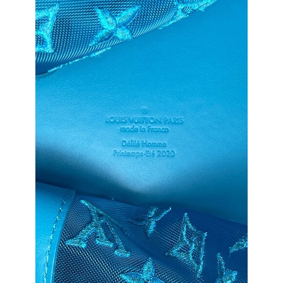 LOUIS VUITTON Keepall Triangle BANDOULIÈRE 50 Turquoise Transparent Bag Duffle - Picture 8 of 16